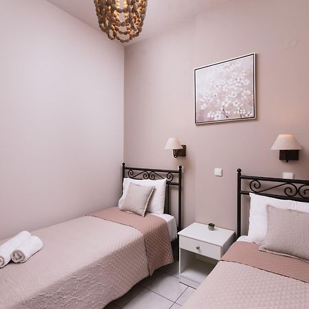 Filia Apartments Пицидия Екстериор снимка