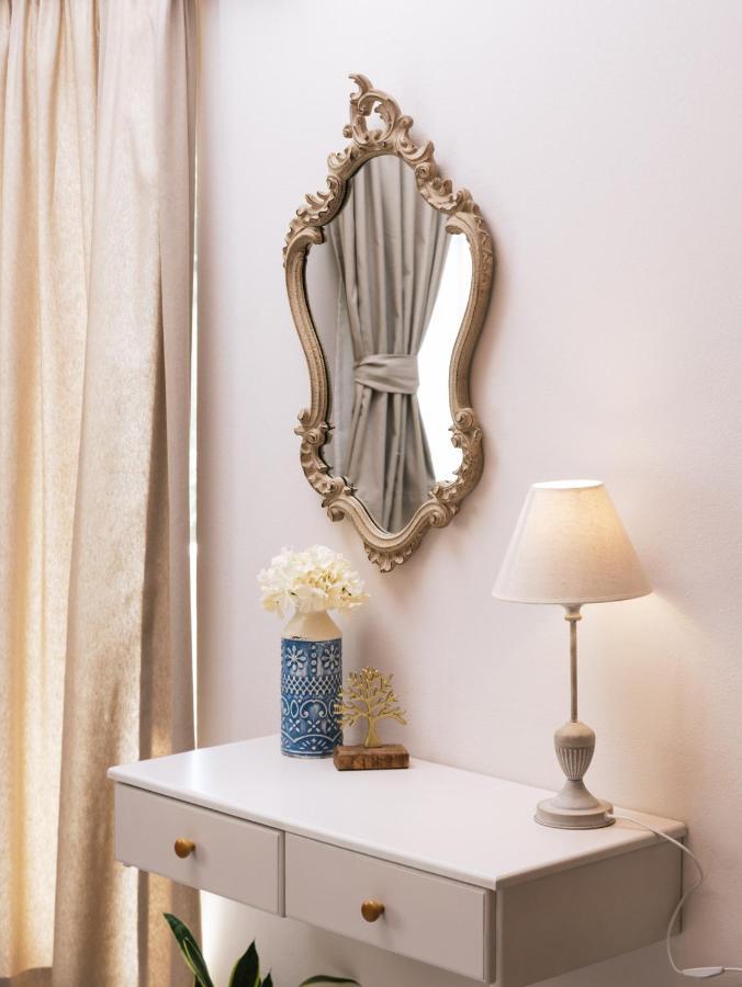 Filia Apartments Пицидия Екстериор снимка