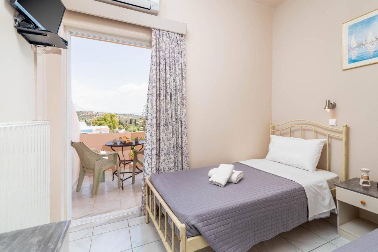 Filia Apartments Пицидия Екстериор снимка